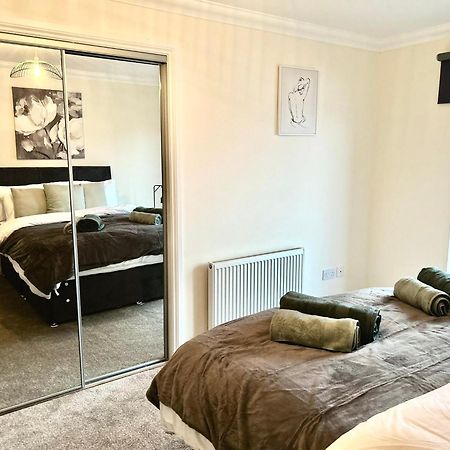 Central Cosy Riverview Apartment 2 Bed, 2 Bath, Free Parking / Wifi Inverness Kültér fotó